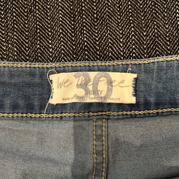 Free People Just Float On Flare Jeans, size 30 - Picture 2 of 6